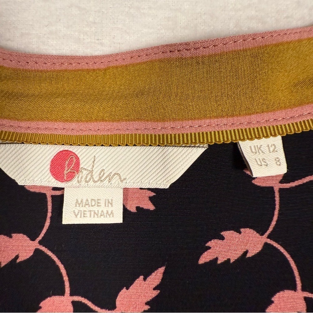 Boden Navy Pink Leaf Print‎ Tie Neck Blouse Long Sleeve RILEY US 8 - Picture 3 of 10